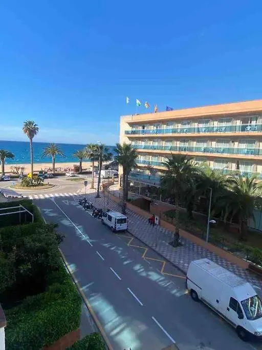 Lujoso Piso Enfrente De Playa De Fenals, 2 Terrazas Apartment Lloret de Mar