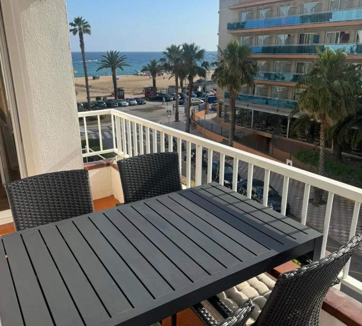 Lujoso Piso Enfrente De Playa De Fenals, 2 Terrazas Apartman Lloret de Mar