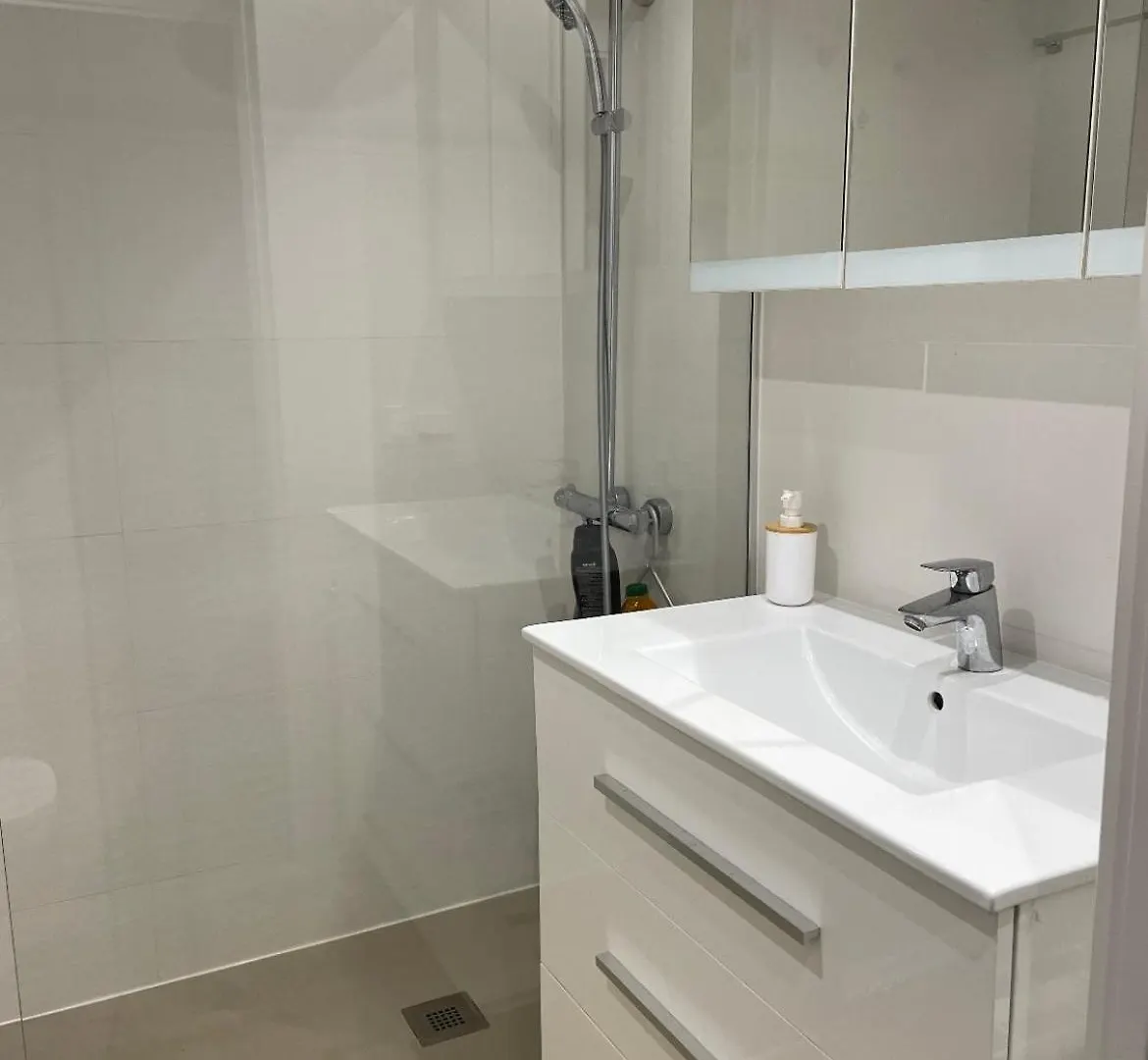 Lujoso Piso Enfrente De Playa De Fenals, 2 Terrazas Apartman Lloret de Mar
