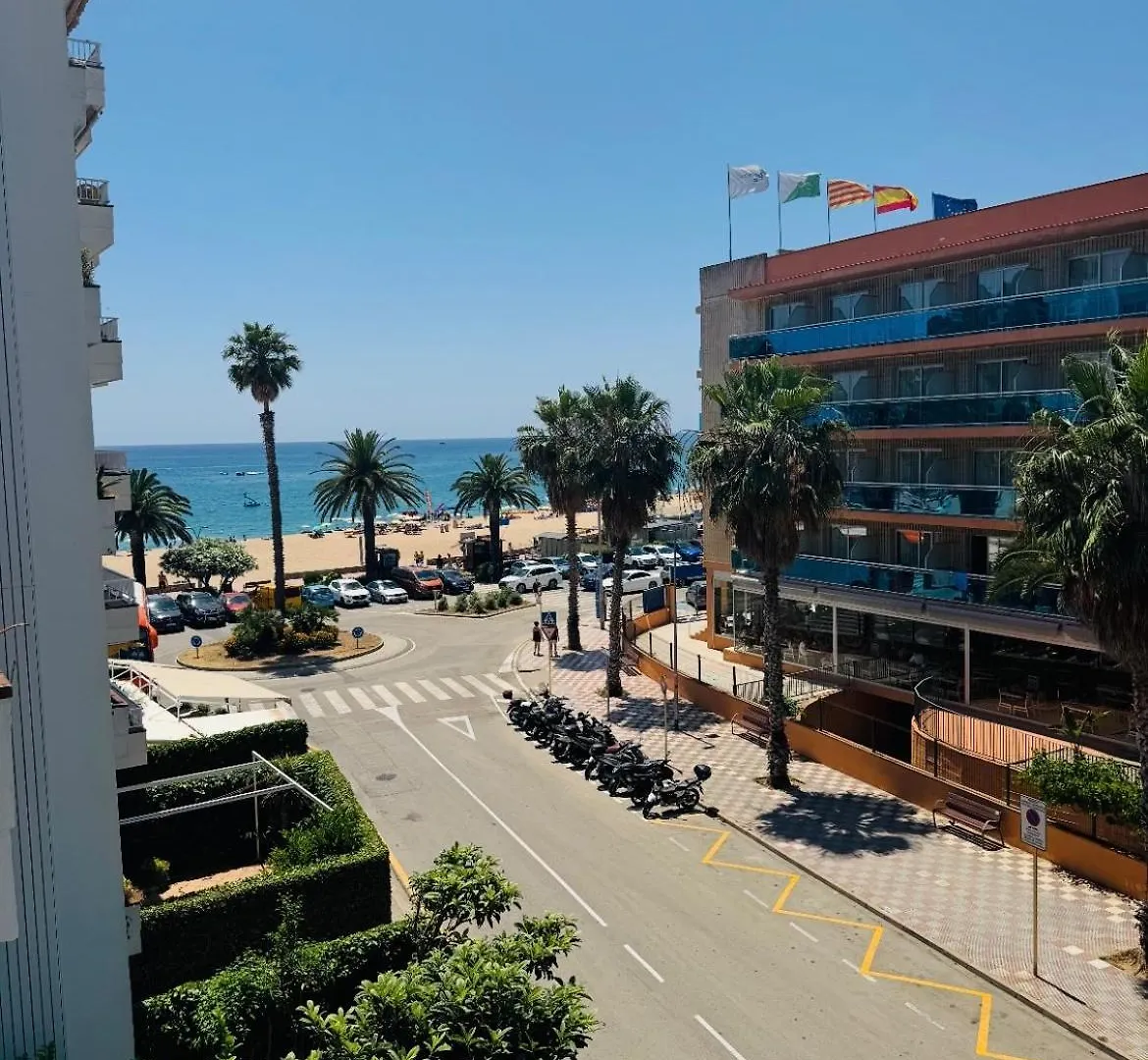 Lujoso Piso Enfrente De Playa De Fenals, 2 Terrazas Apartman Lloret de Mar