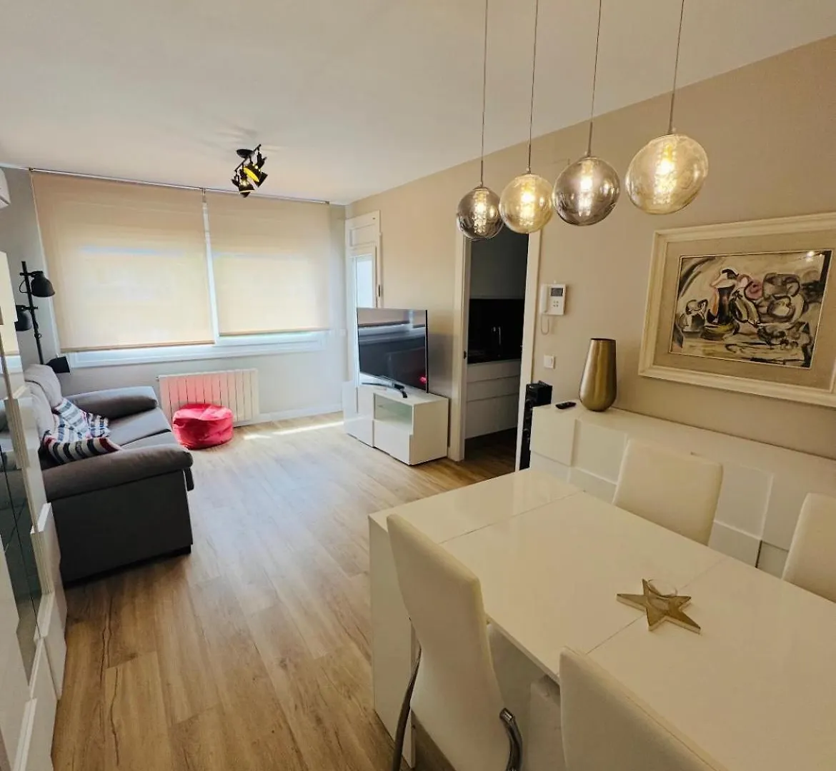 Lujoso Piso Enfrente De Playa De Fenals, 2 Terrazas Apartman Lloret de Mar 0*,  Spanyolország
